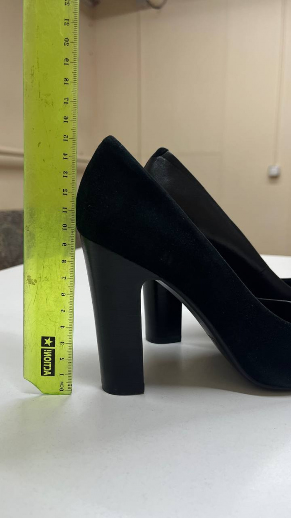 photo_1_2025-11-06_10-38-33